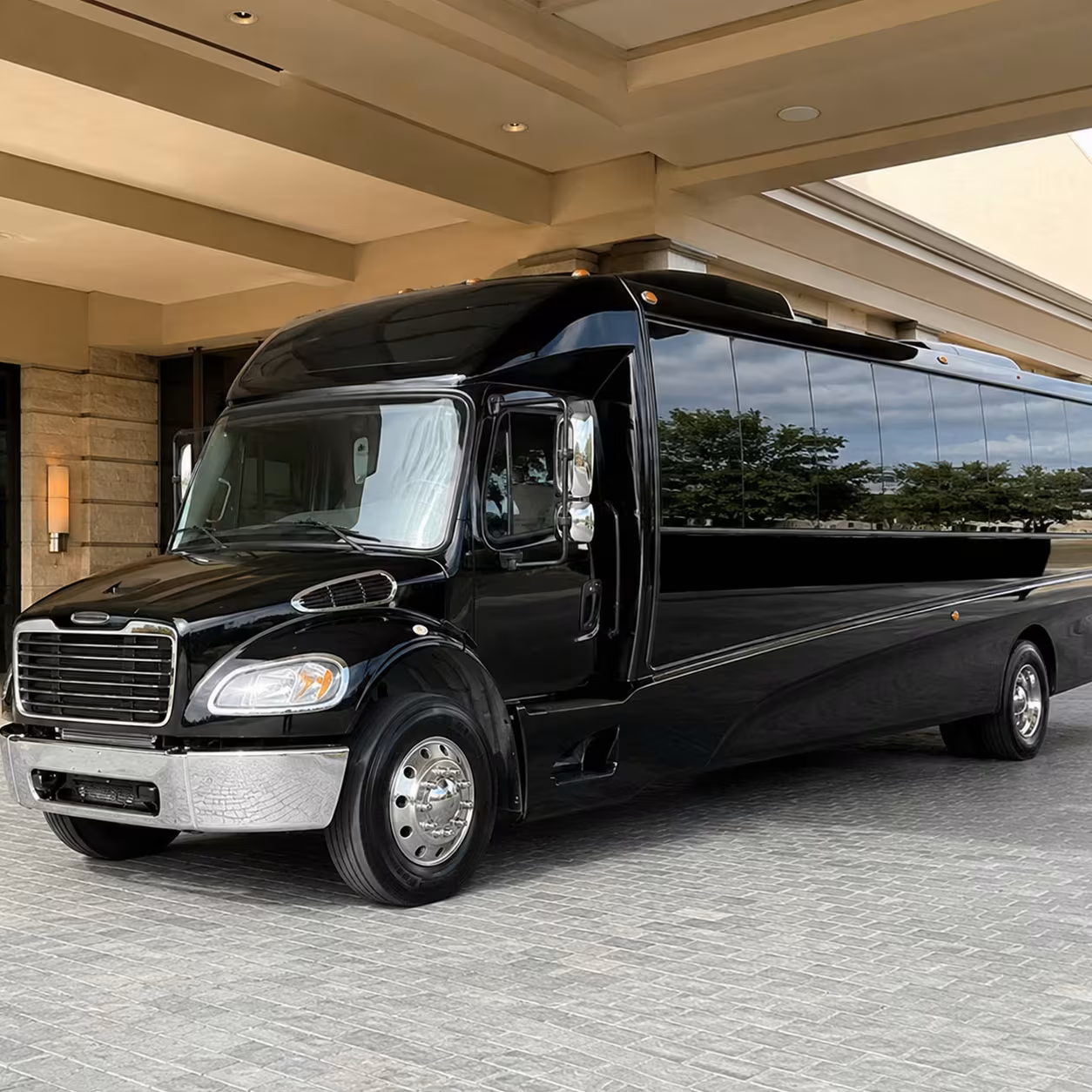 35 passenger minibus