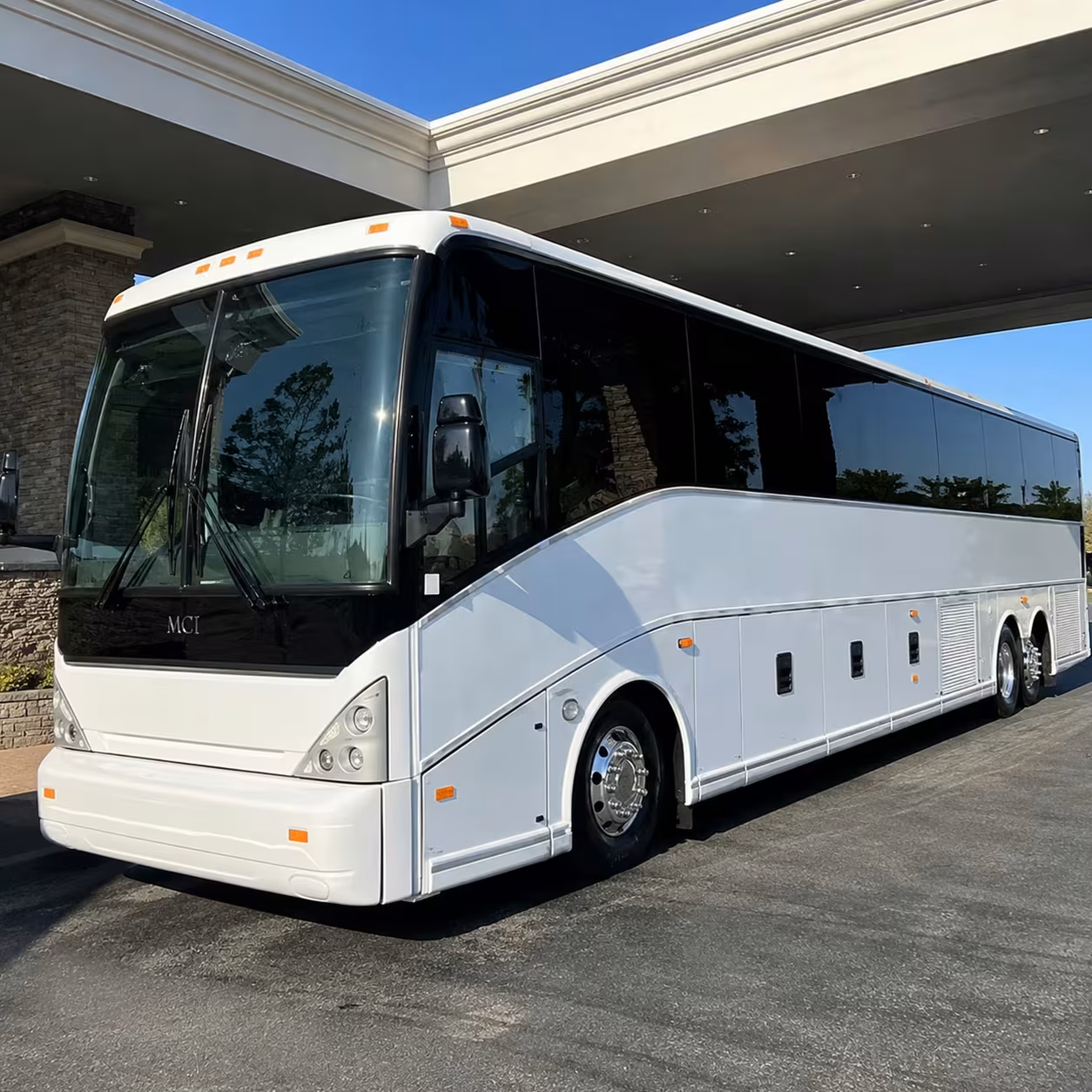 military and defense airport shuttle buses in virginia beach