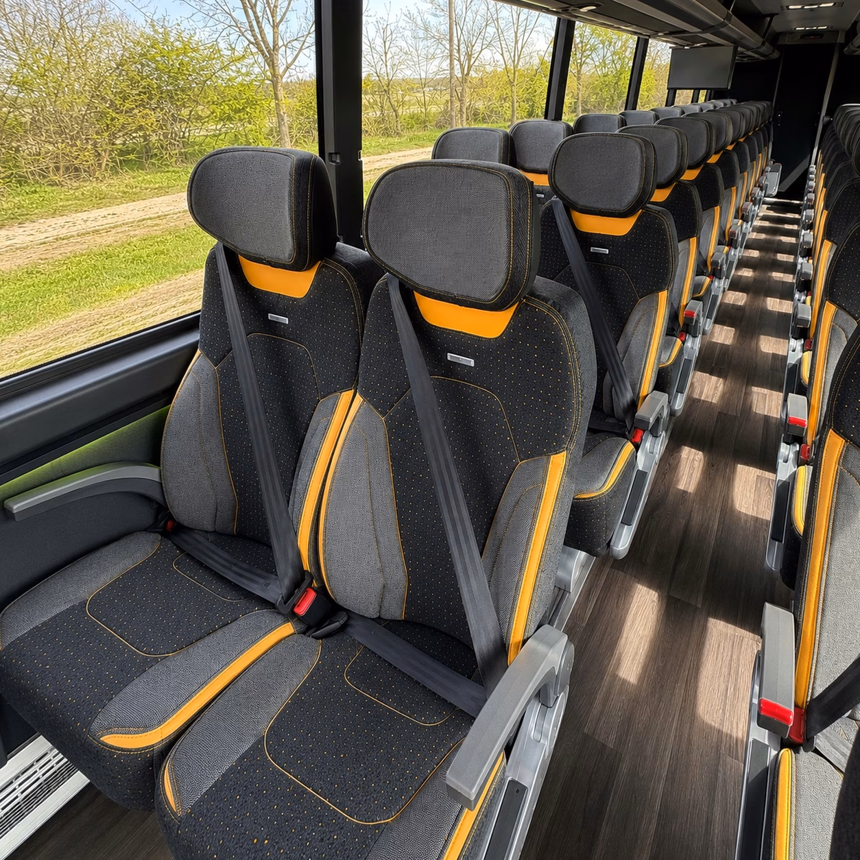 virginia beach charter bus rentals to norfolk international airport